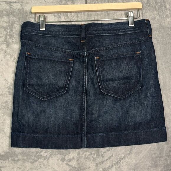 Old Navy Dark Wash Mini Denim Jean Skirt Size 6 - Picture 7 of 8
